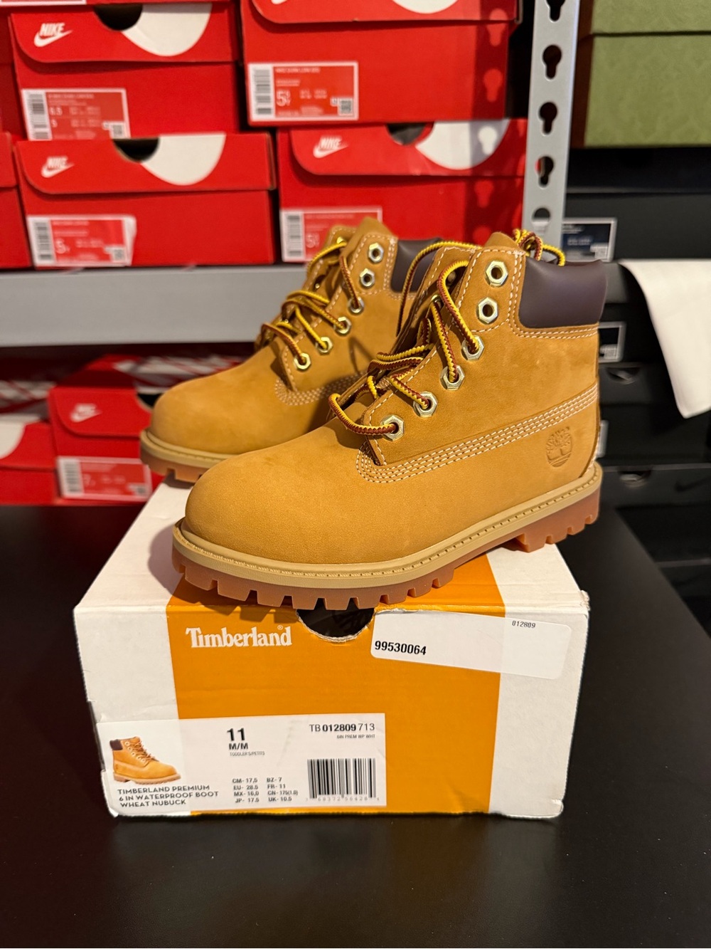 Timberland WheatPremium Nubuck Boots PreSchool Kids size 11